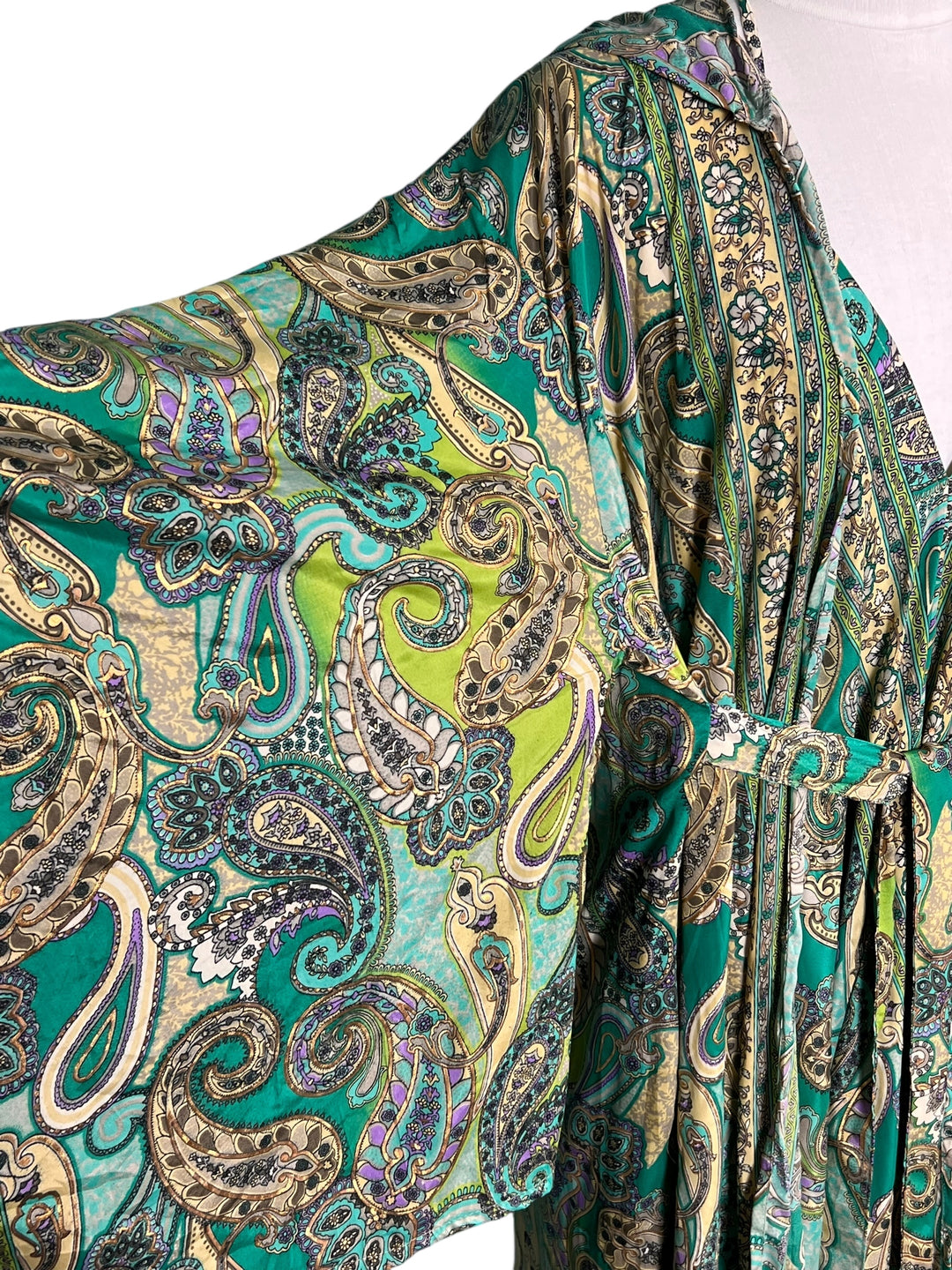 The Verdant Majesty Silk Kimono Dress Set