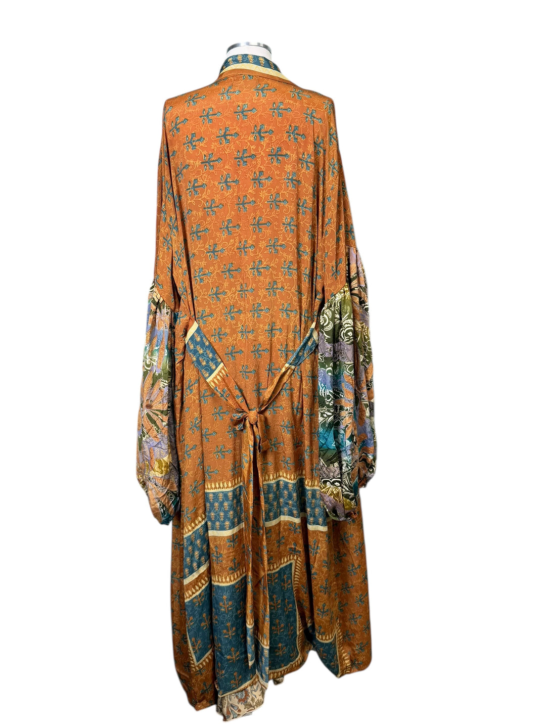 The Desert Empress Vintage Silk Two-Piece Set - Kimono Duster & Point Dress