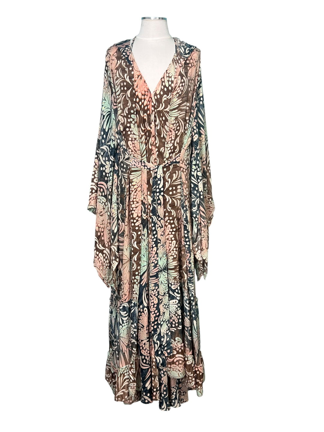The Desert Petals Silk Kimono Dress Set