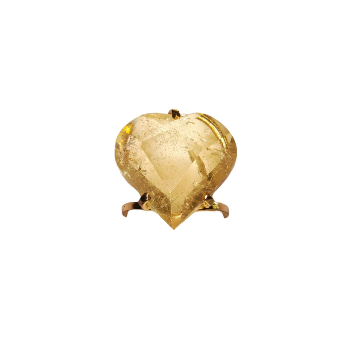 The Honey Glow Heart Quratz Arc Ring