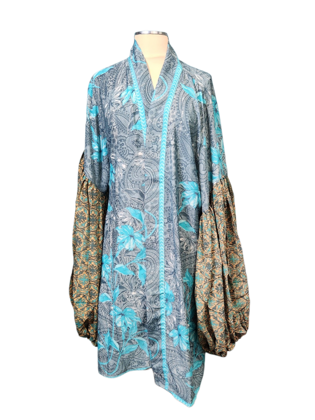 The Blue Lotus Tulip Arm Short Silk Vault Kimono/Duster-165