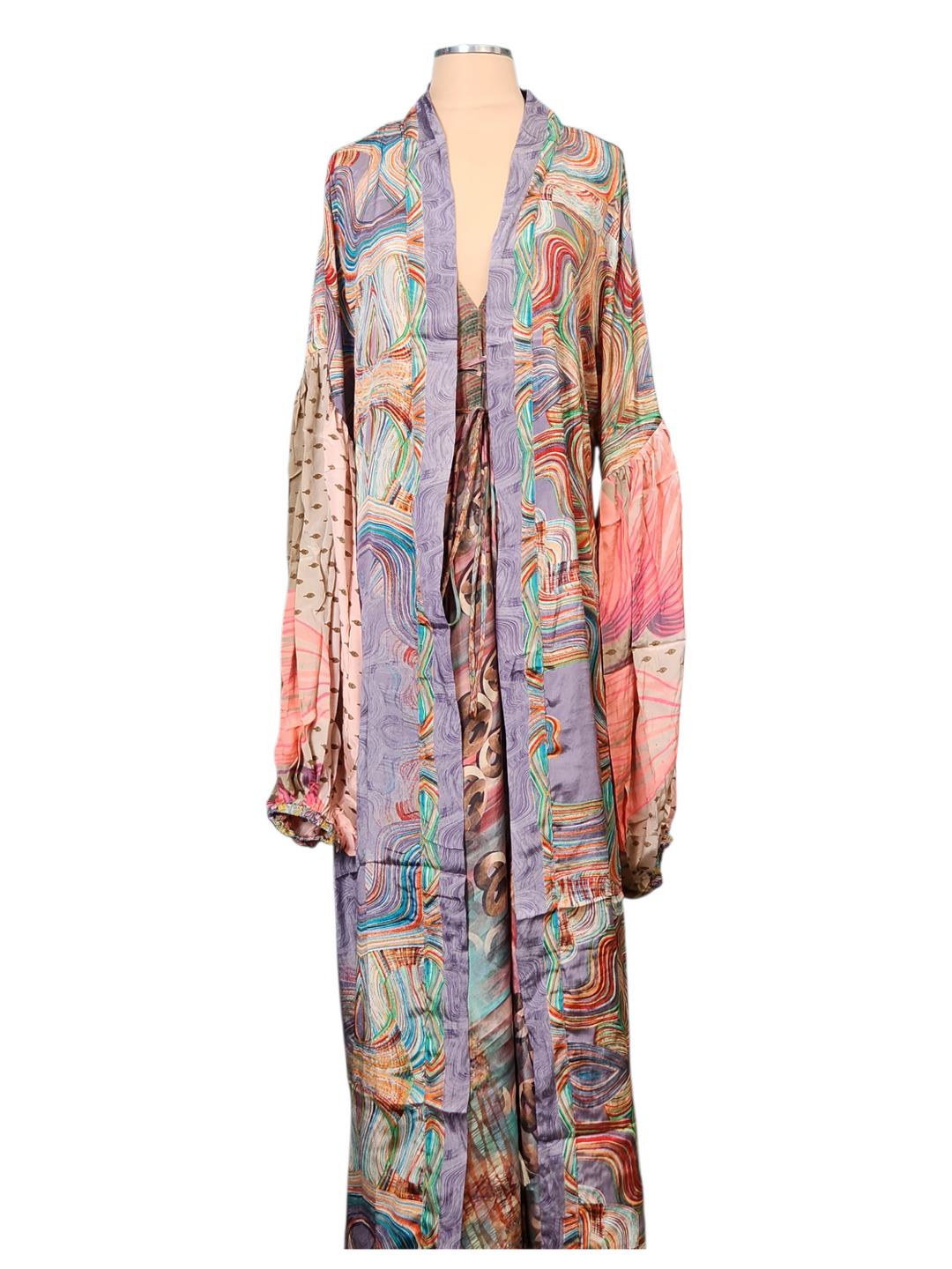 The Painted Sky Silk Vault Tulip Arm Long Kimono & Point Dress Set-221
