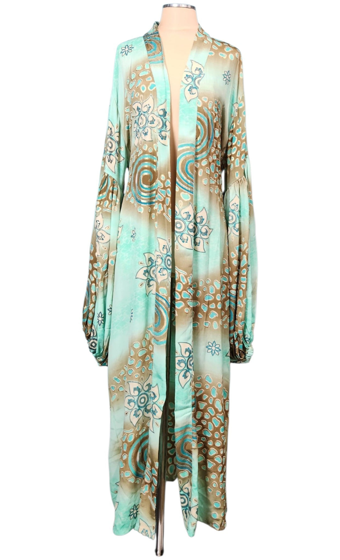 The Eucalyptus Sky Silk Kimono-135
