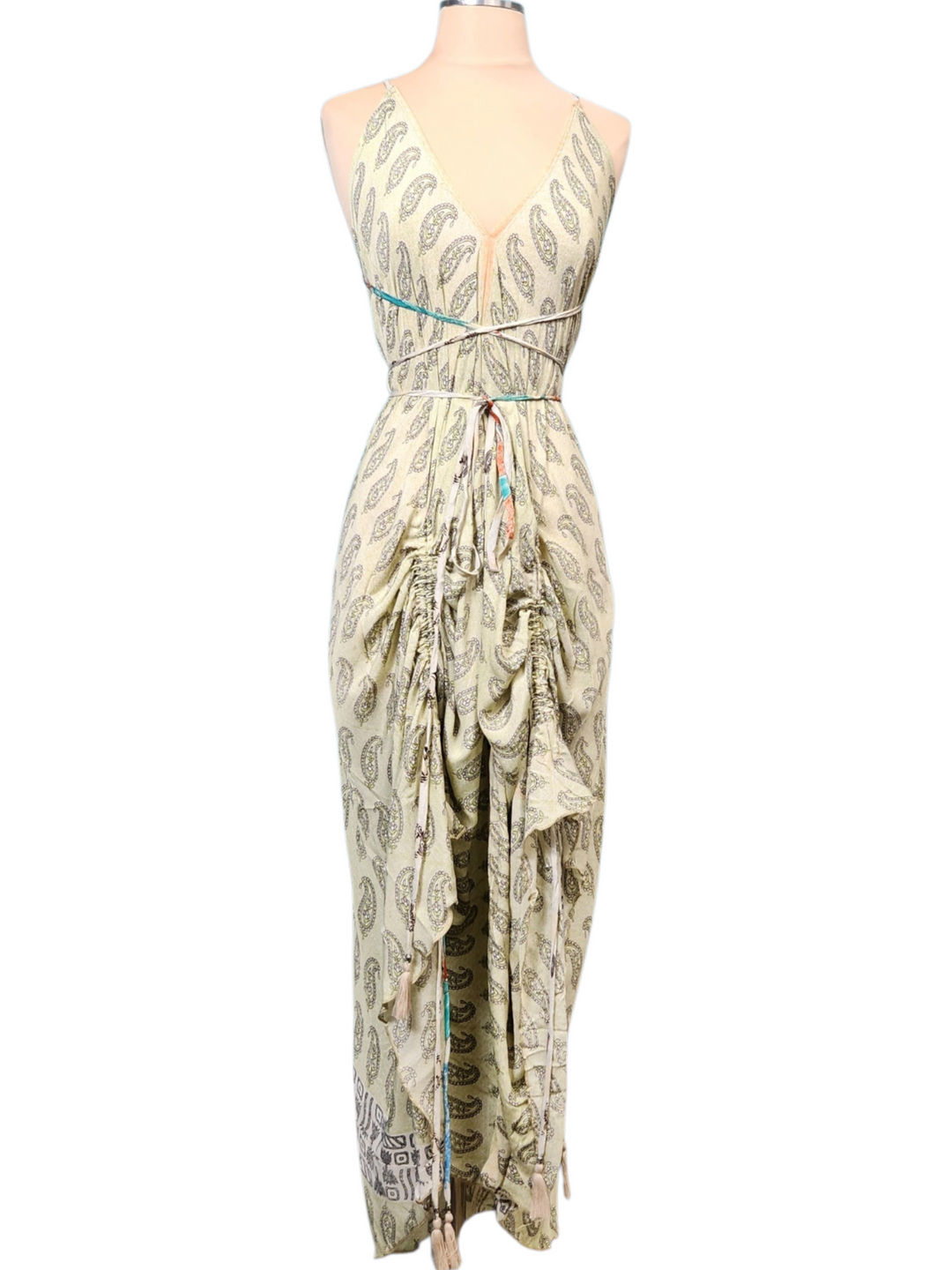 The Vintage Muse Silk Vault Tulip Arm Long Kimono & Point Dress Set-234