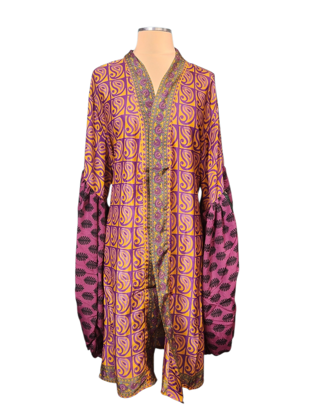 The Regal Bloom Tulip Arm Short Silk Vault Kimono/Duster-168