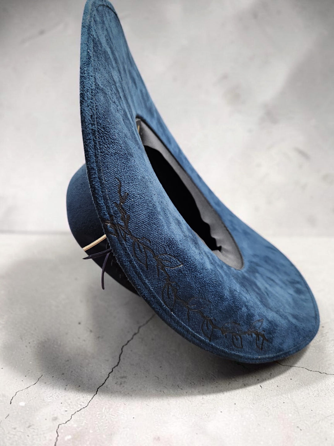 The Midnight Rodeo Vegan Suede Hat - 816