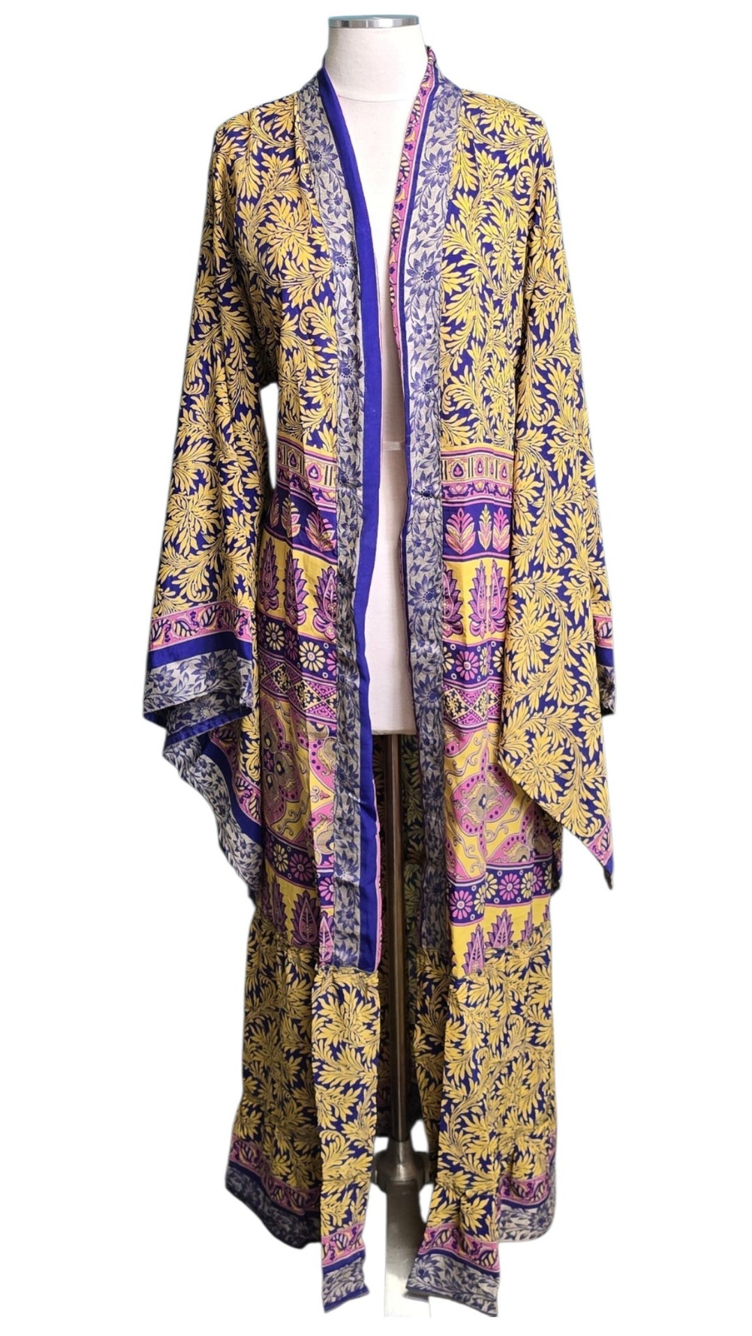 The Golden Daydream Vintage Sari Silk Kimono-123