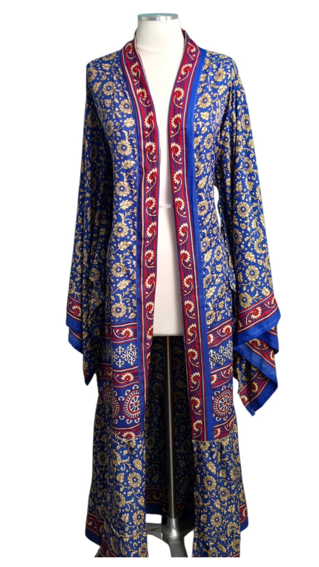 The Grape Vintage Sari Silk Kimono-112
