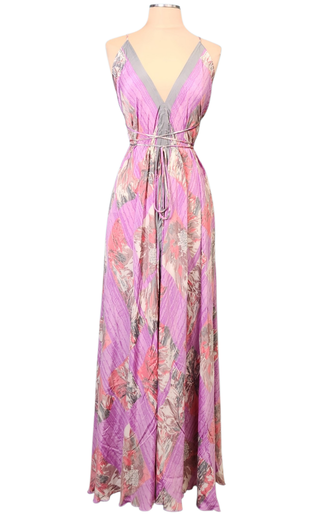 The Lavender Blush Point Dress-326