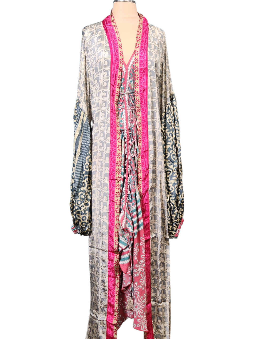 The Pink Mirage Silk Vault Tulip Arm Long Kimono & Point Dress Set-239
