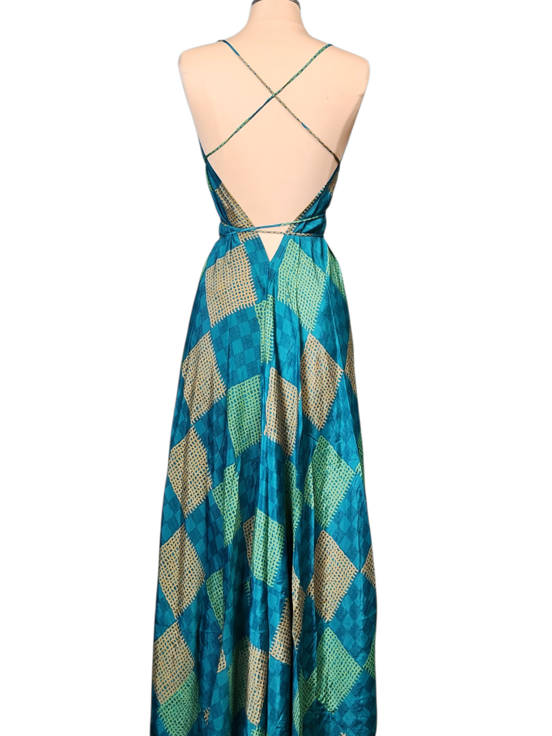 The Jade Mosaic Silk Vault Tulip Arm Short Kimono & Point Dress Set-220
