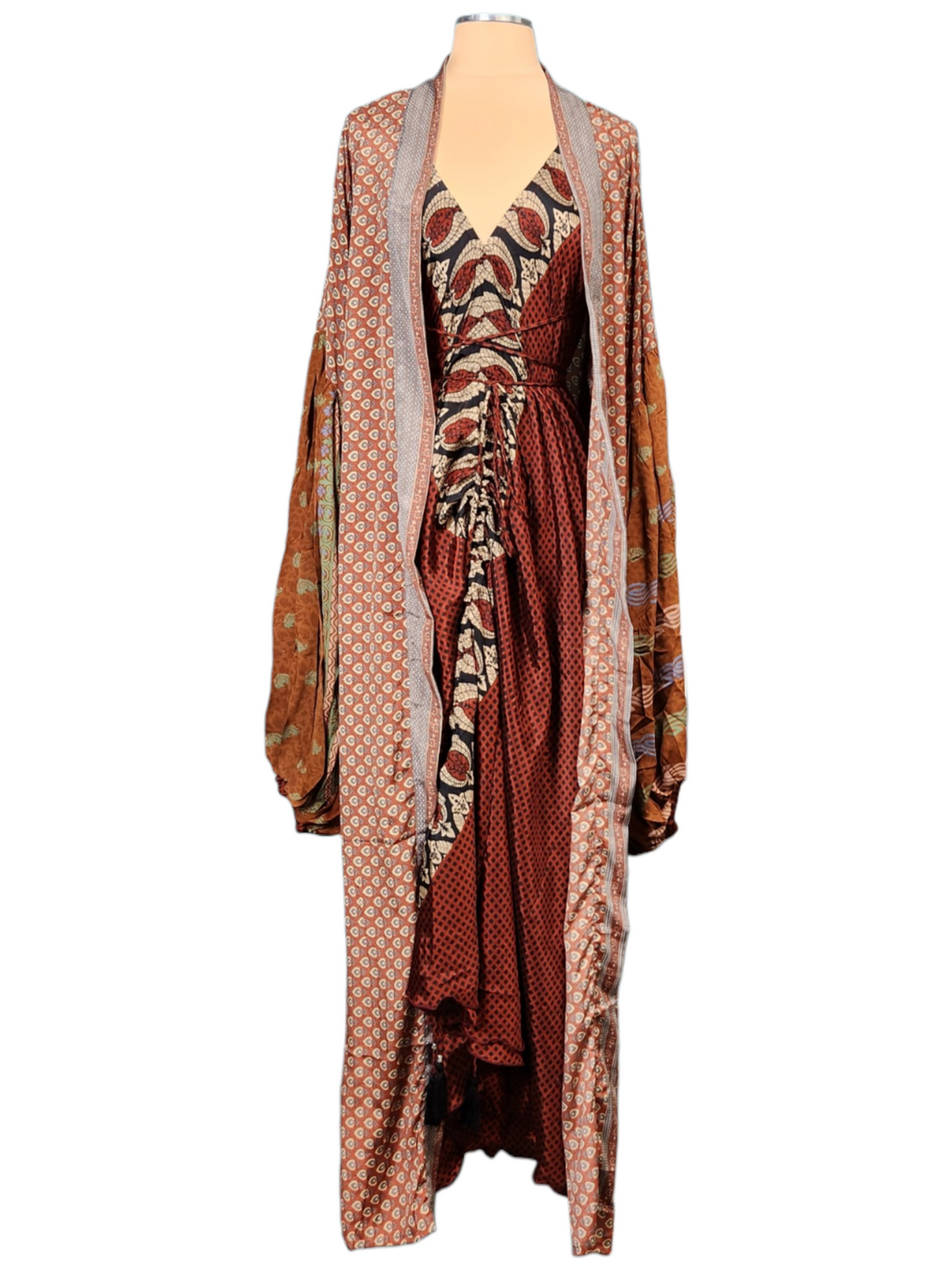 The Cinnamon Spice Silk Vault Tulip Arm Long Kimono & Point Dress Set-251