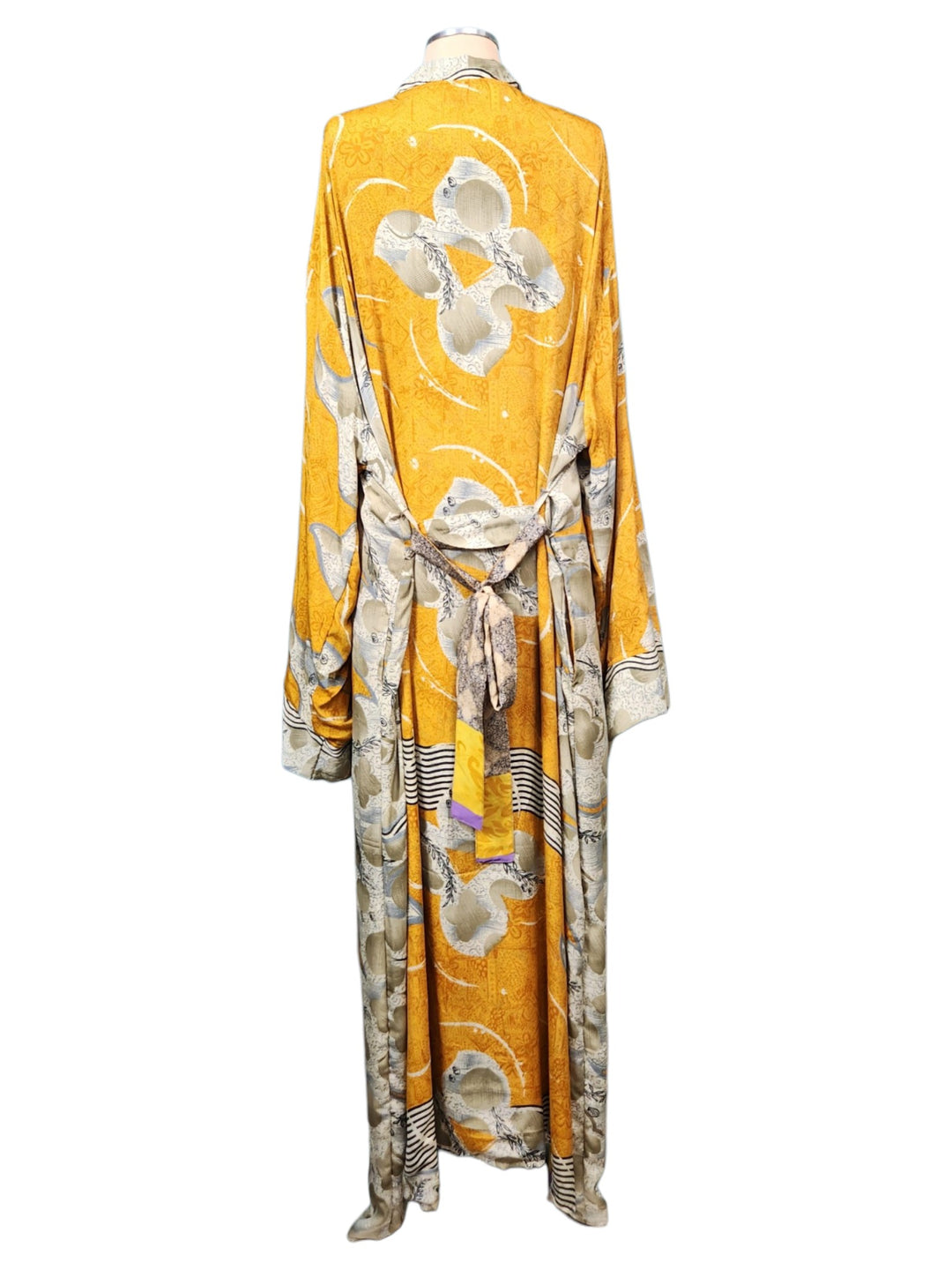 The Desert Luxe Reversible Men's Kimono-152