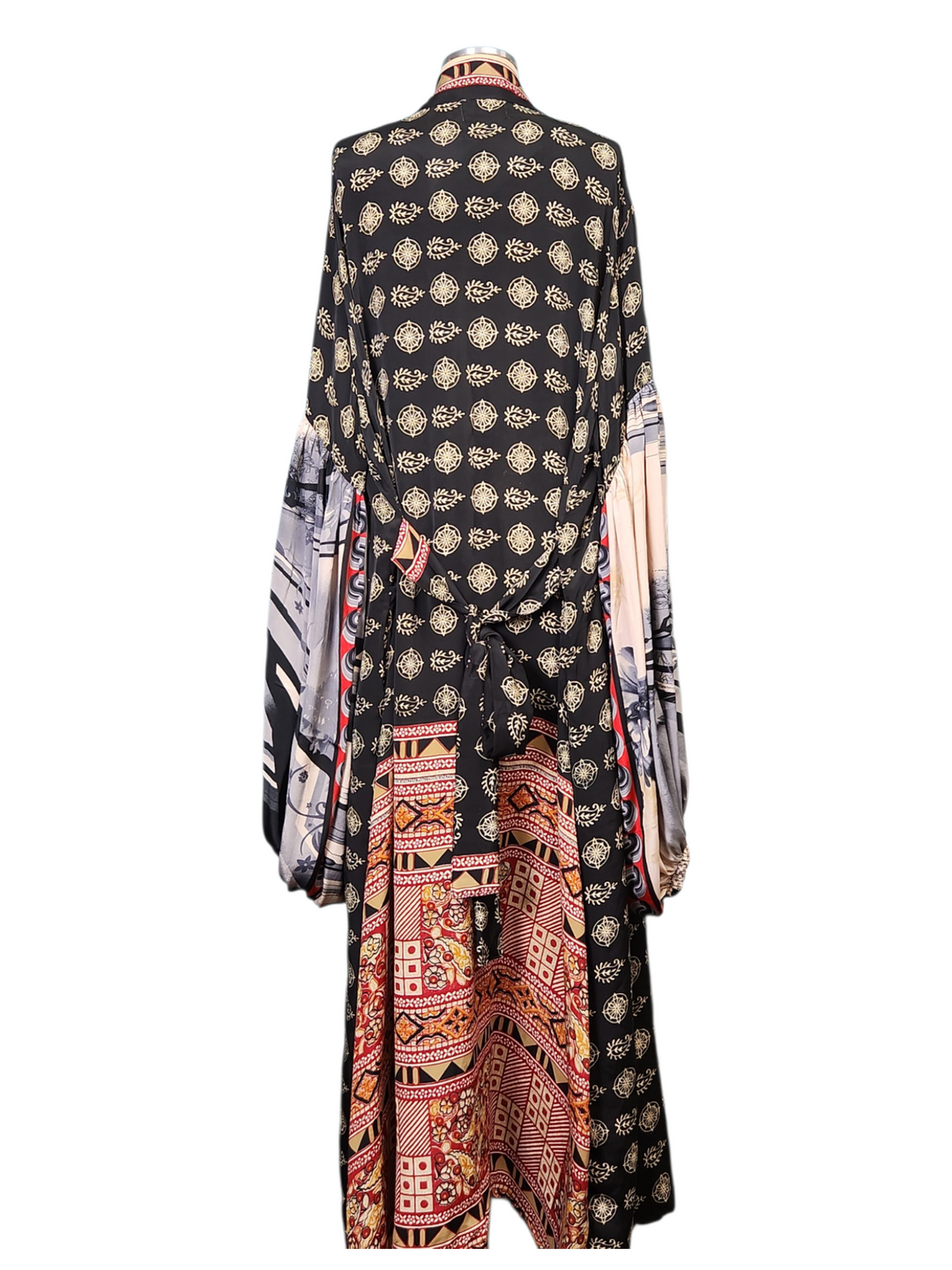The Midnight Nomad Silk Vault Tulip Arm Long Kimono & Point Dress Set-238
