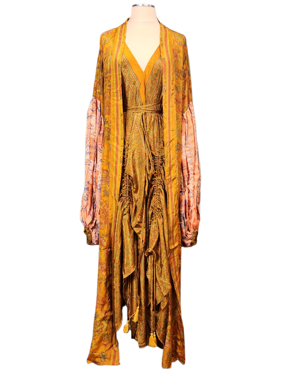 The Amber Oasis Silk Vault Tulip Arm Long Kimono & Point Dress Set-247