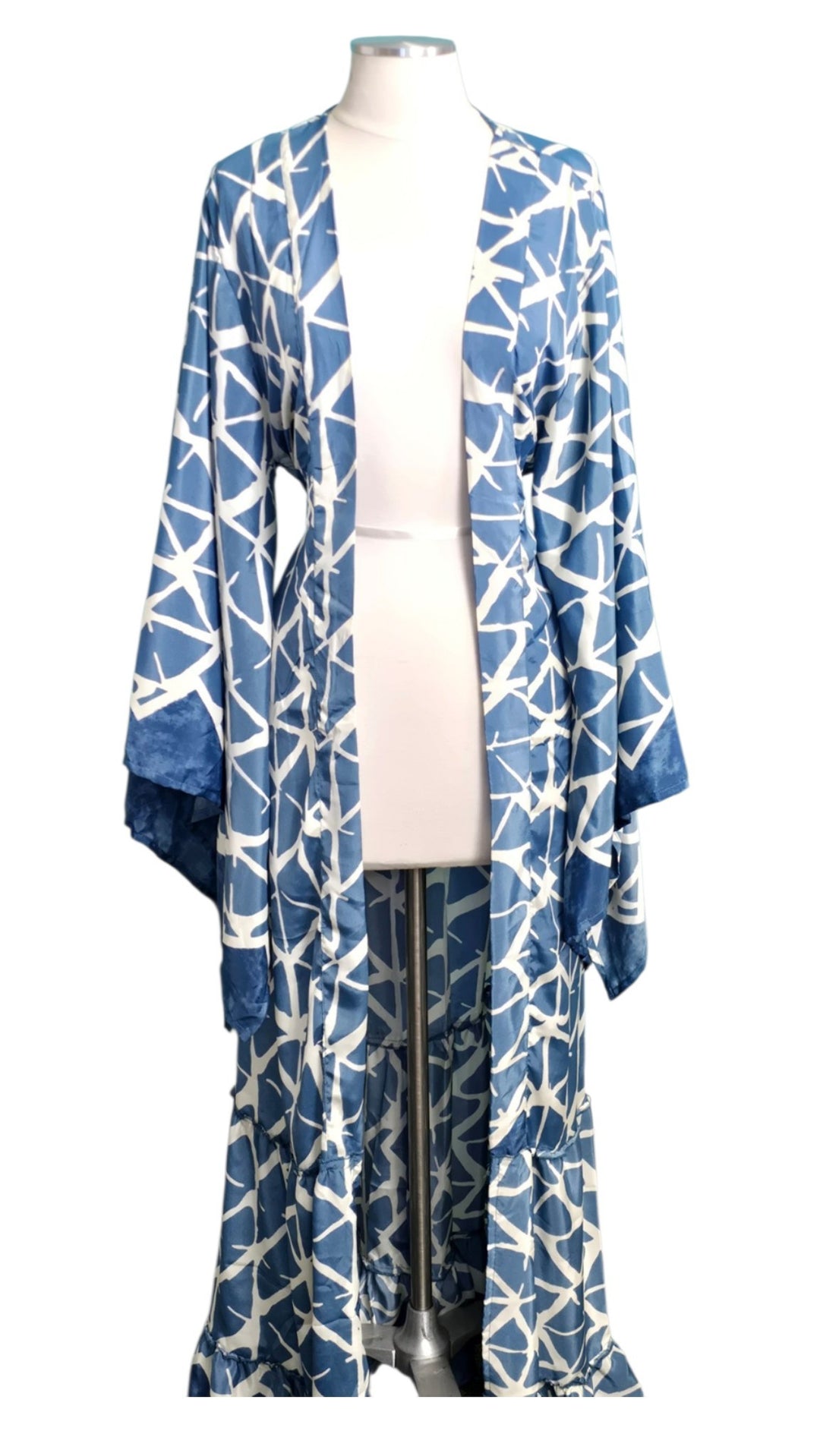 The Blue Horizon Vintage Sari Silk Kimono-106