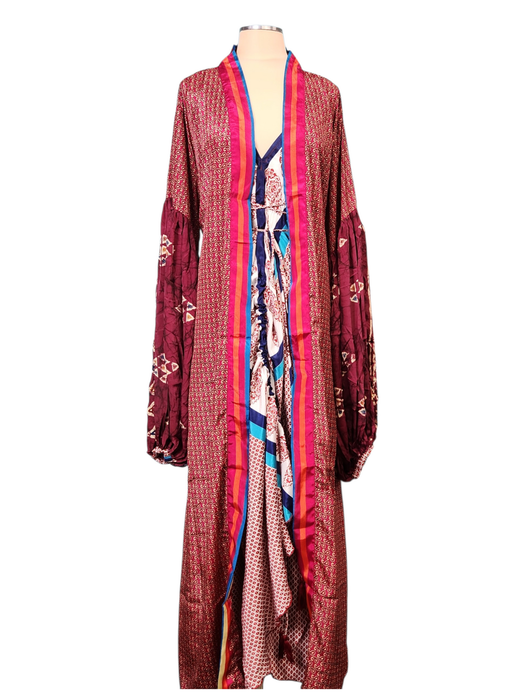 The Crimson Carnival Silk Vault Tulip Arm Long Kimono & Point Dress Set-236