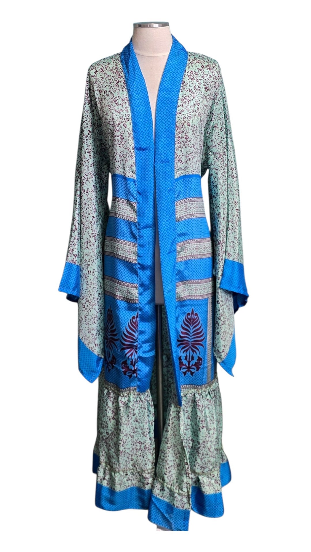 The Blue Horizon Vintage Sari Silk Kimono-119