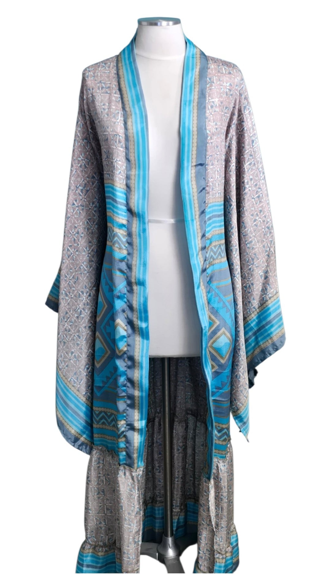 The Sky Blue Vintage Sari Silk Kimono-108