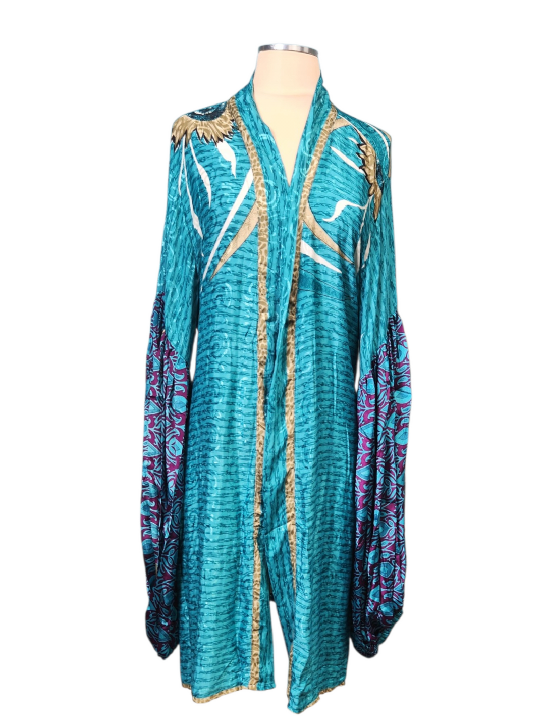 The Caribbean Muse Tulip Arm Short Silk Vault Kimono/Duster-166