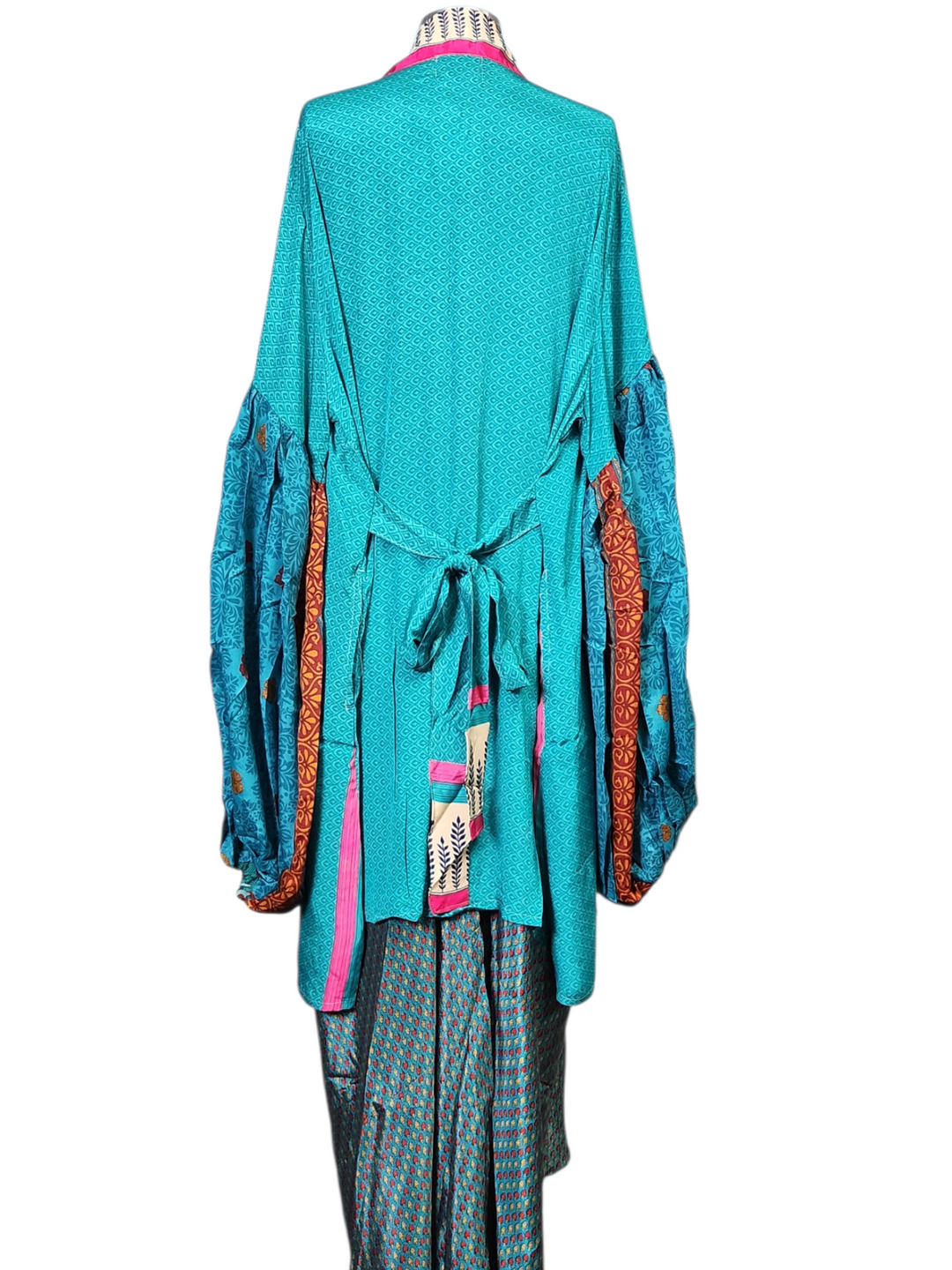 The Turquoise Tides Silk Vault Tulip Arm Short Kimono & Point Dress Set-222