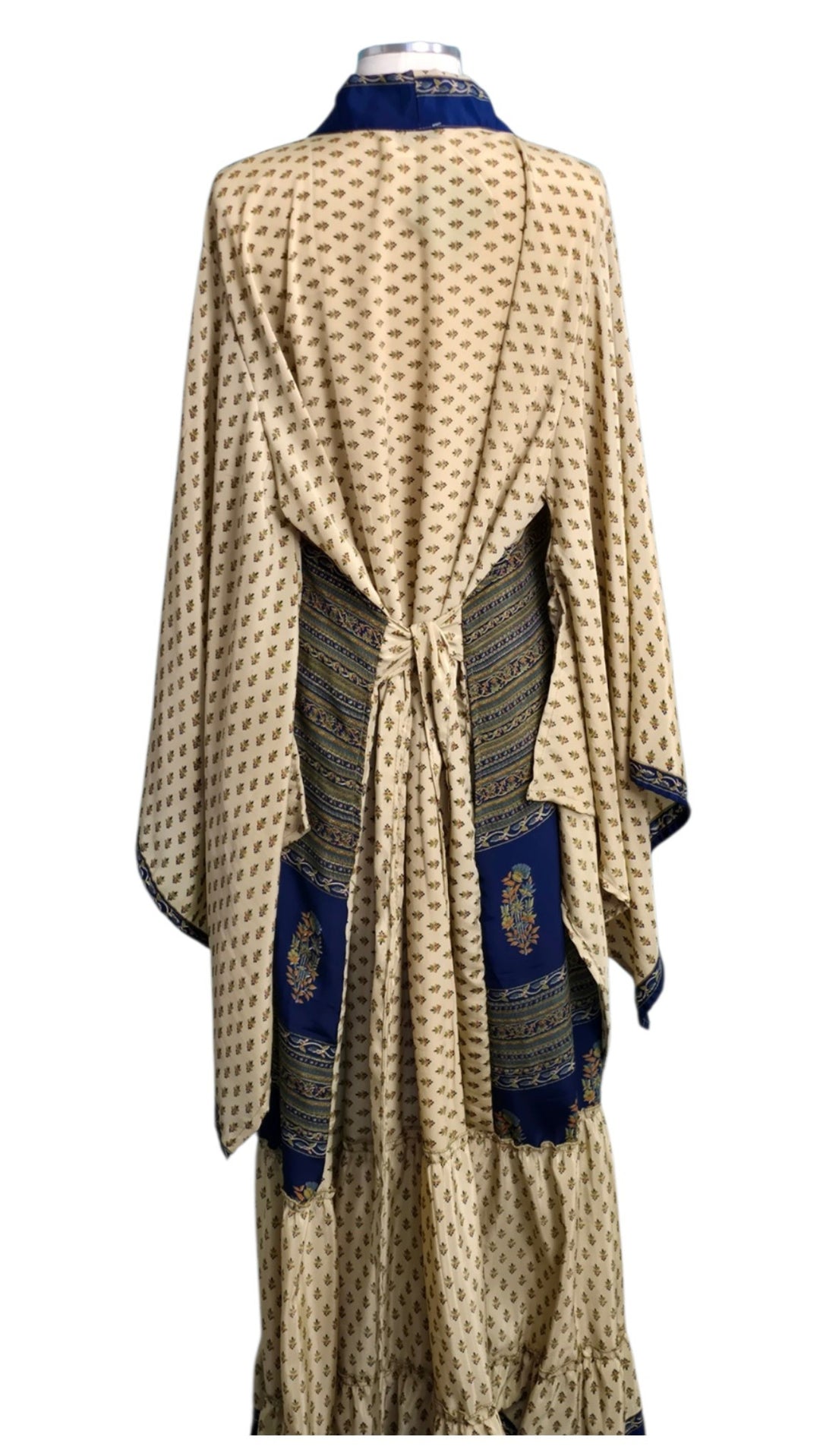 The Beige and Royal Blue Vintage Sari Silk Kimono-107