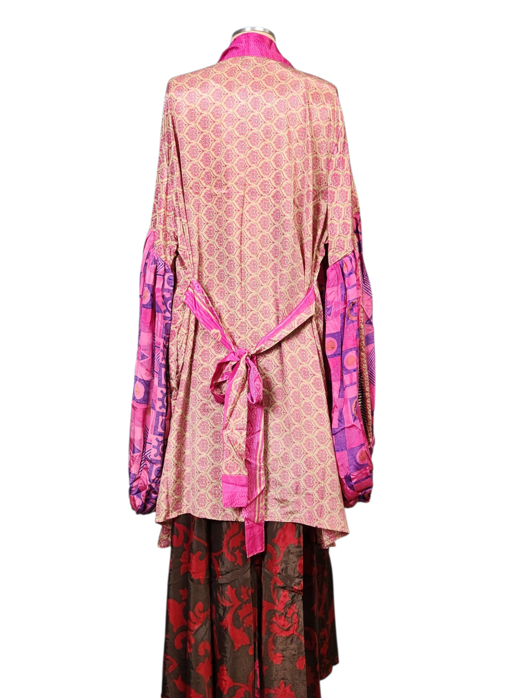 The Midnight Fuchsia Paradise Silk Vault Tulip Arm Short Kimono & Point Dress Set-216