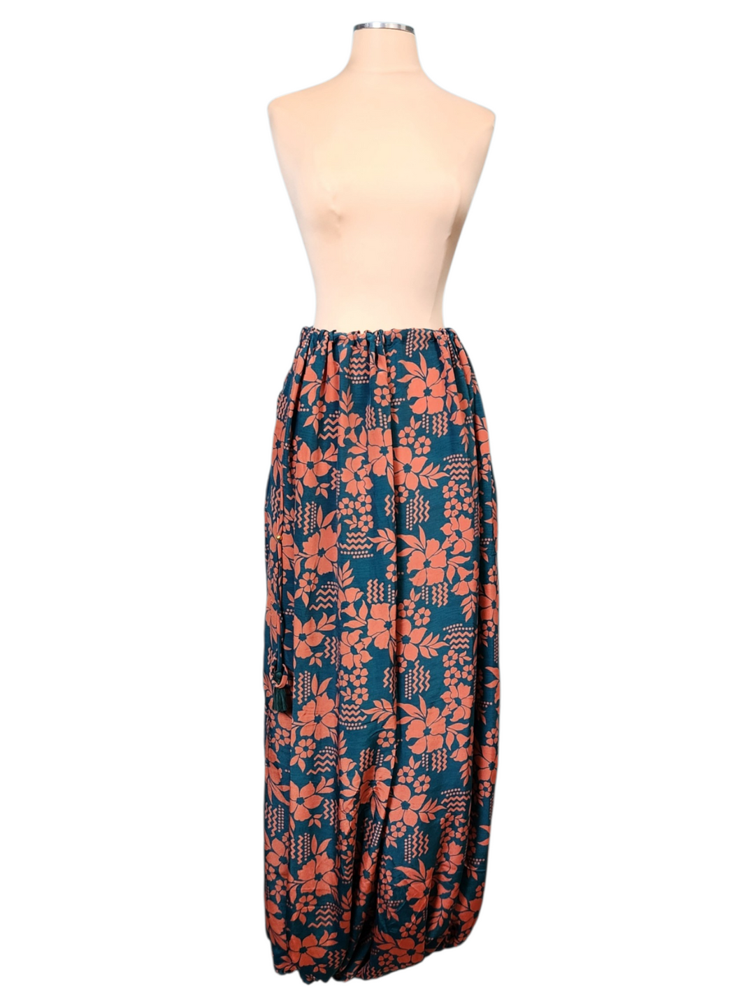 The Canyon Bloom Box Pants-136