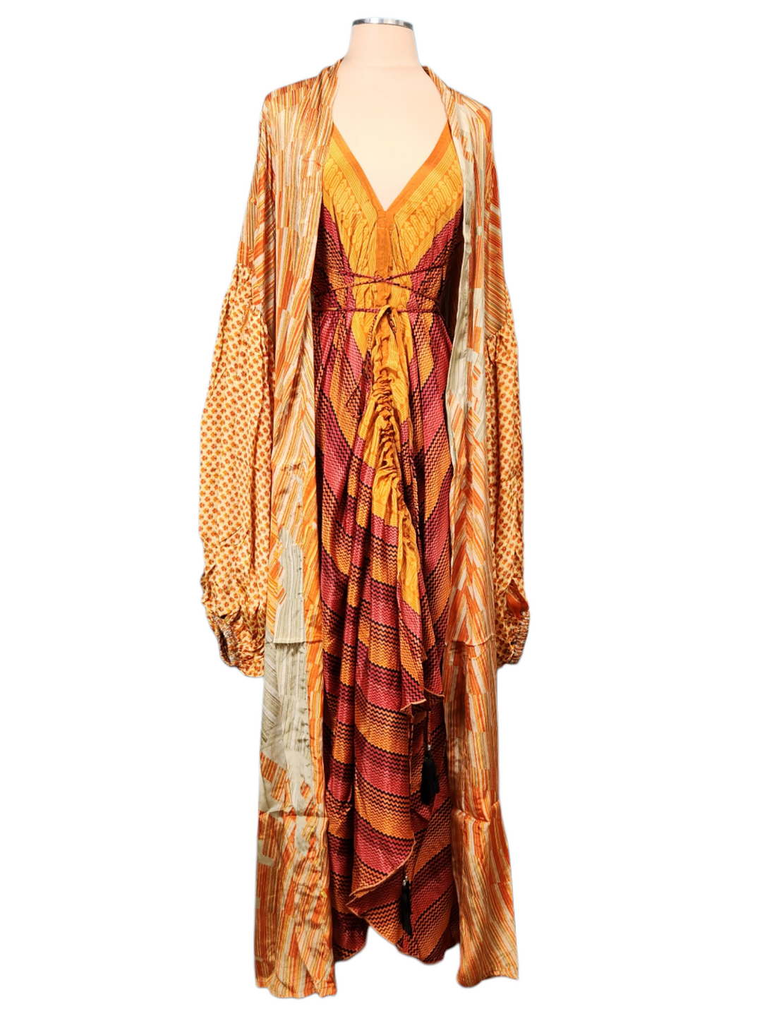 The Desert Sunrise Silk Vault Tulip Arm Long Kimono & Point Dress Set-250