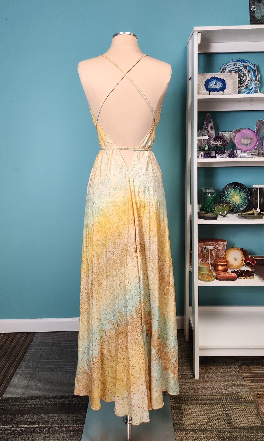 The Golden Serenity Silk Kimono & Point Dress Set - 205