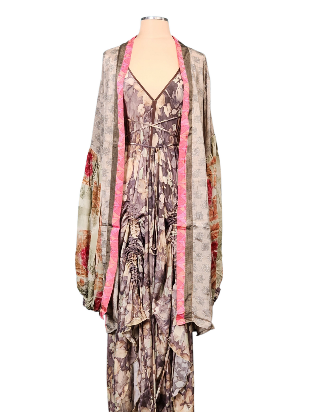 The Rosewood Silk Vault Tulip Arm Short Kimono & Point Dress Set-211