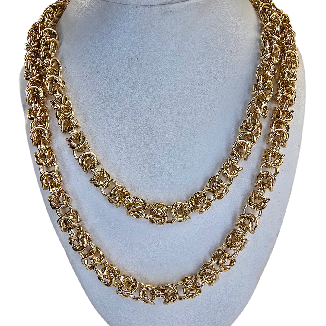 The Guilded Knot Couture 18kt gold plated necklace