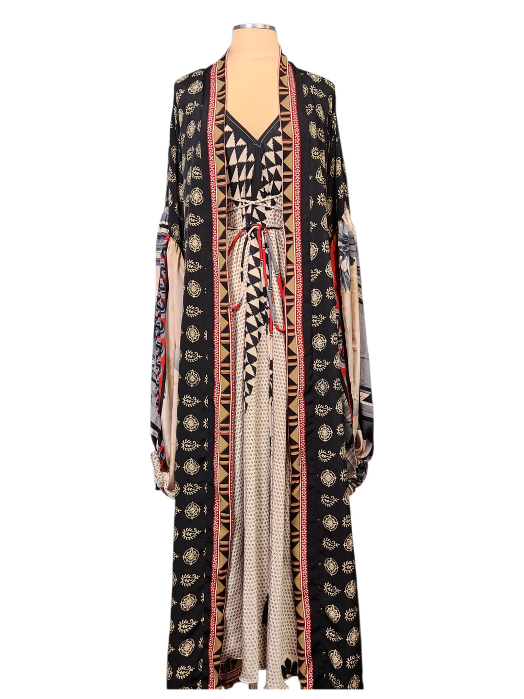 The Midnight Nomad Silk Vault Tulip Arm Long Kimono & Point Dress Set-238