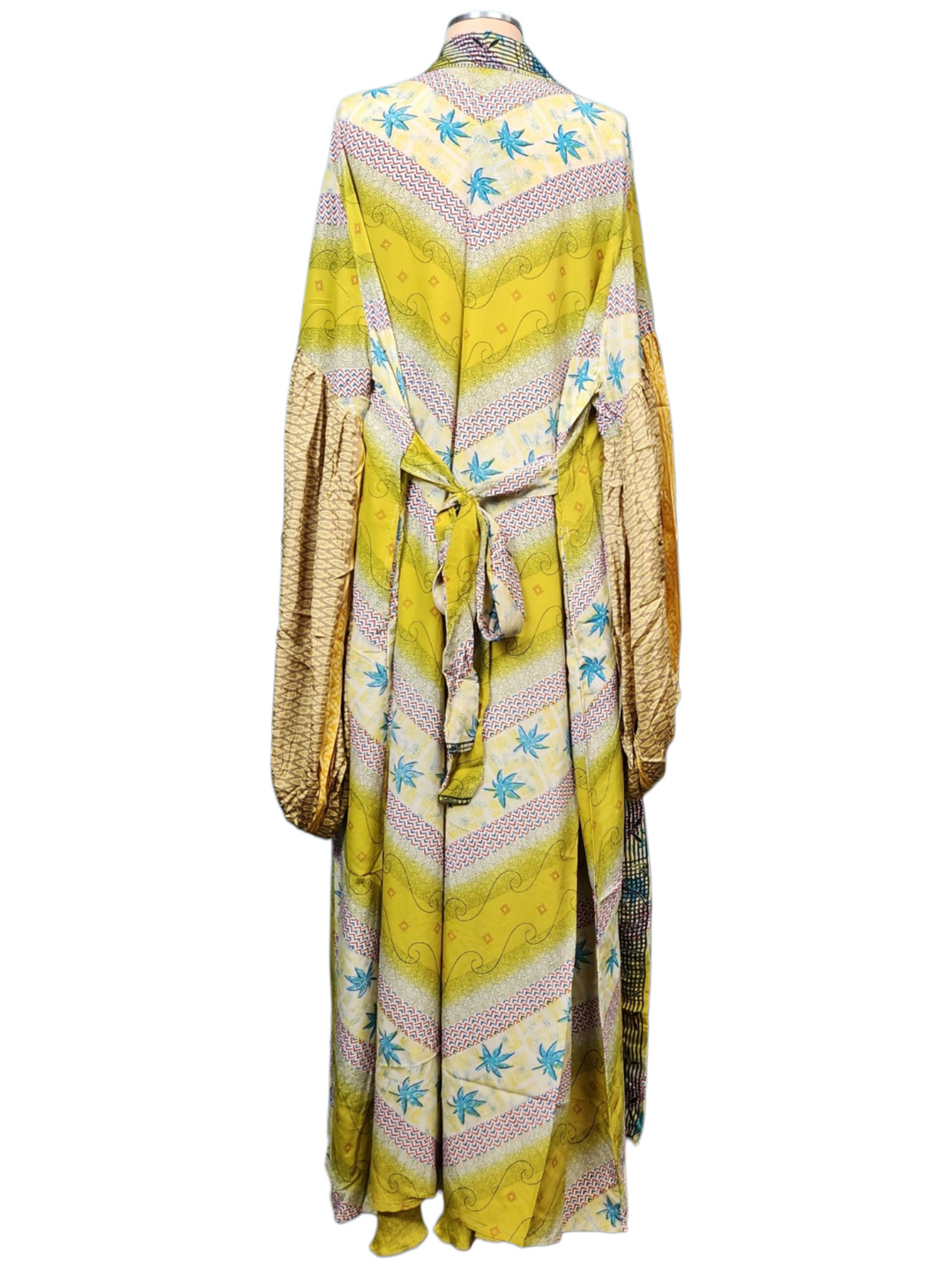 The Tropical Garden Silk Vault Tulip Arm Long Kimono & Point Dress Set-233