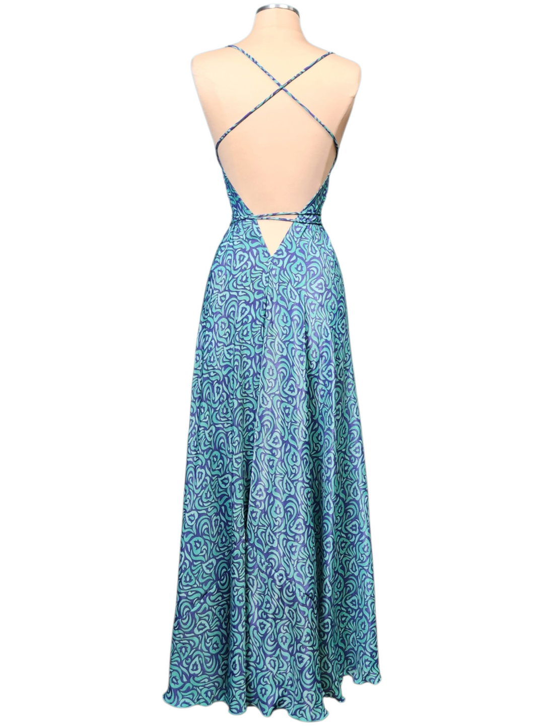 The Bohemian Mosaic Silk Vault Tulip Arm Long Kimono & Point Dress Set-232