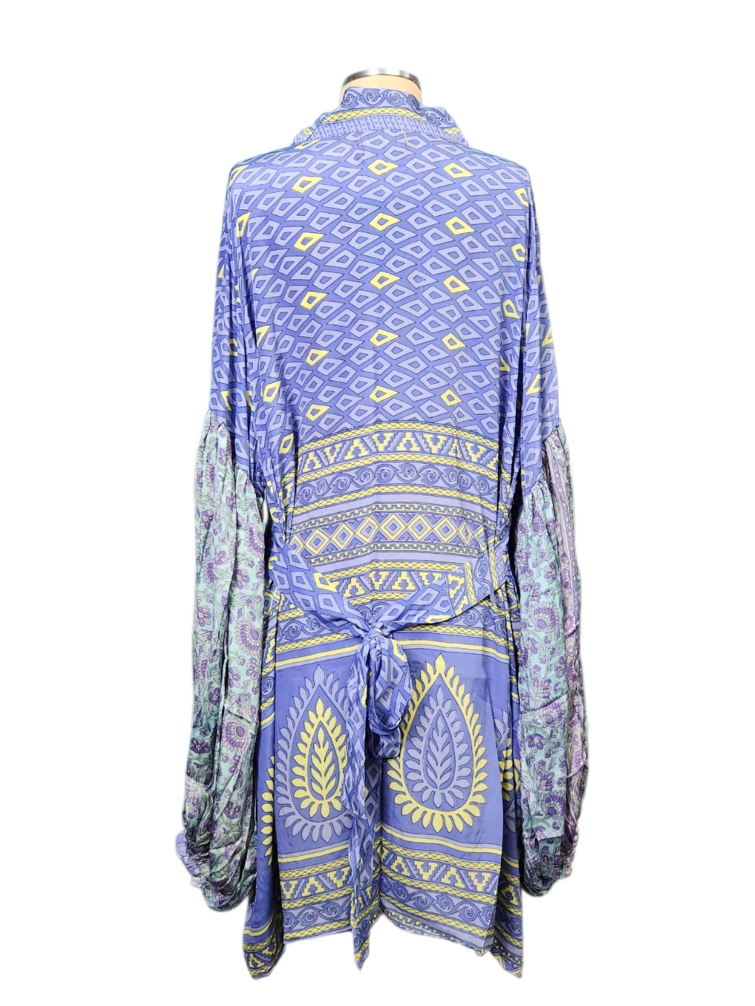 The Periwinkle Bloom Short Silk Vault Kimono/Duster-156