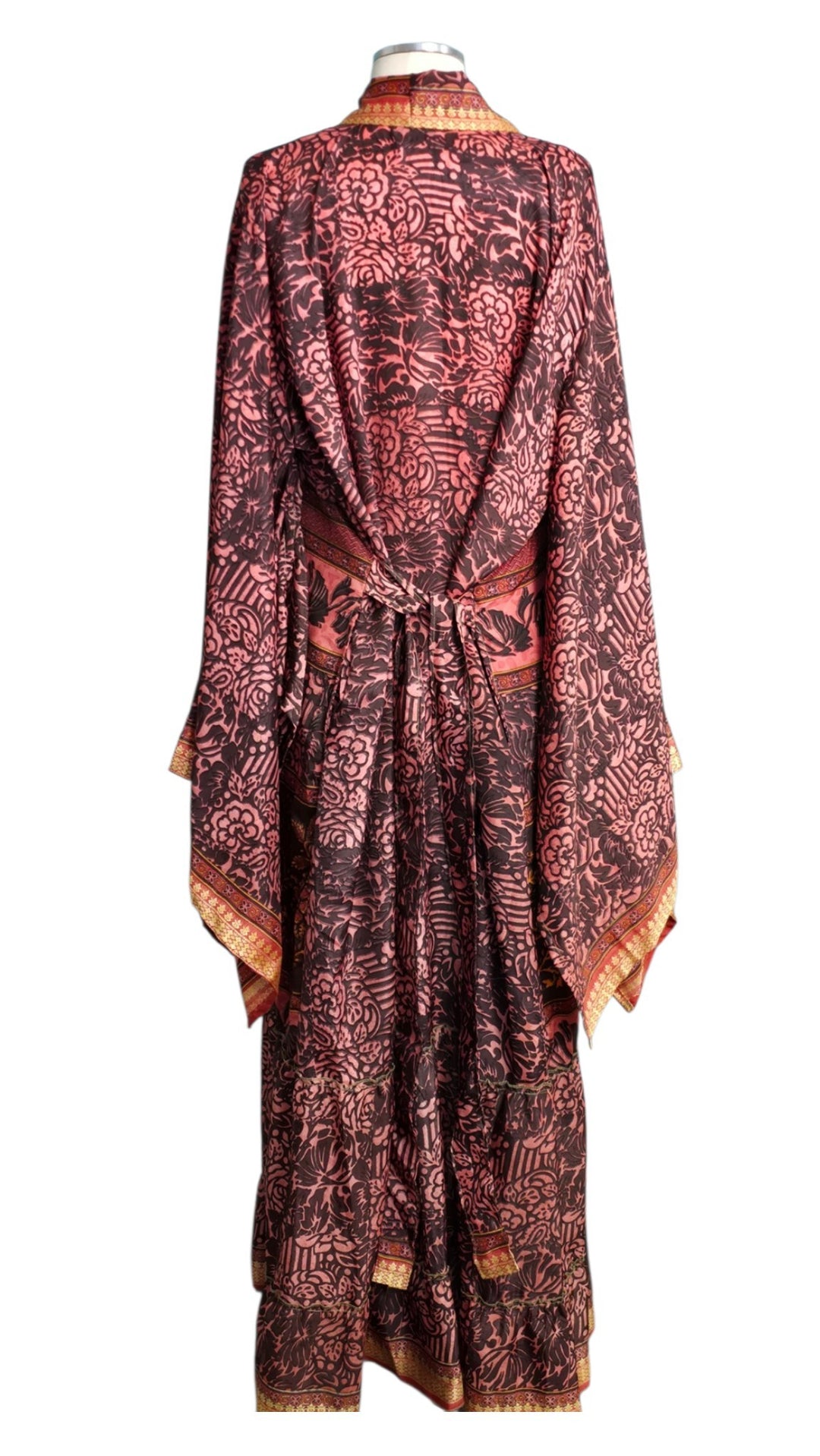 The Sugar Plum Vintage Sari Silk Kimono-113