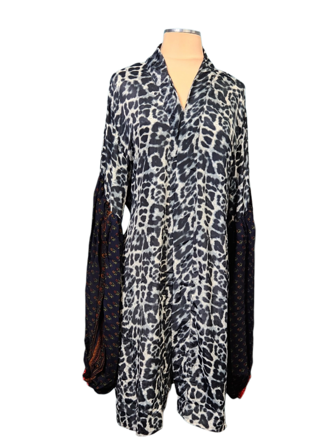 The Midnight Leopard Short Silk Vault Kimono/Duster-158