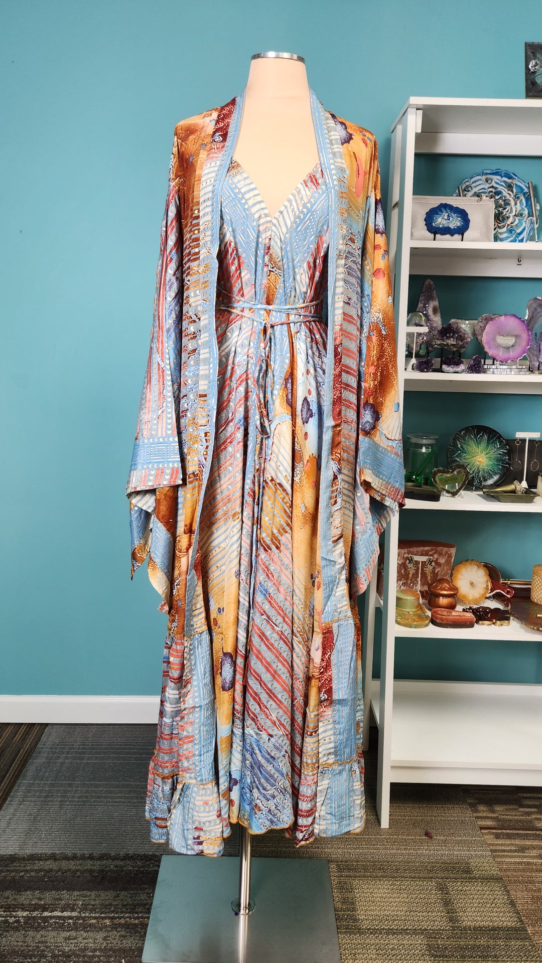 The Coastal Canyon Silk Kimono & Point Dress Set- 207