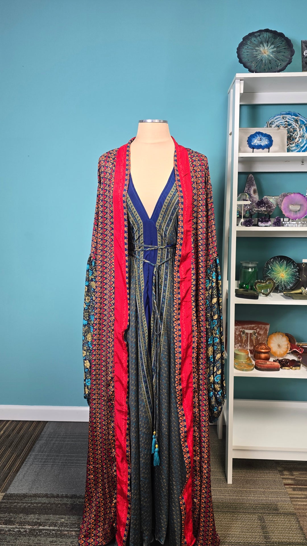 The Midnight Saffron Silk Tulip Arm Kimono & Point Dress Set