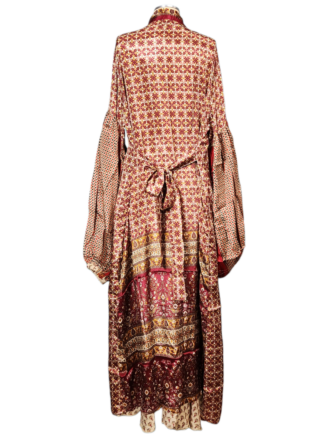 The Crimson Marigold Silk Vault Tulip Arm Long Kimono & Point Dress Set-255