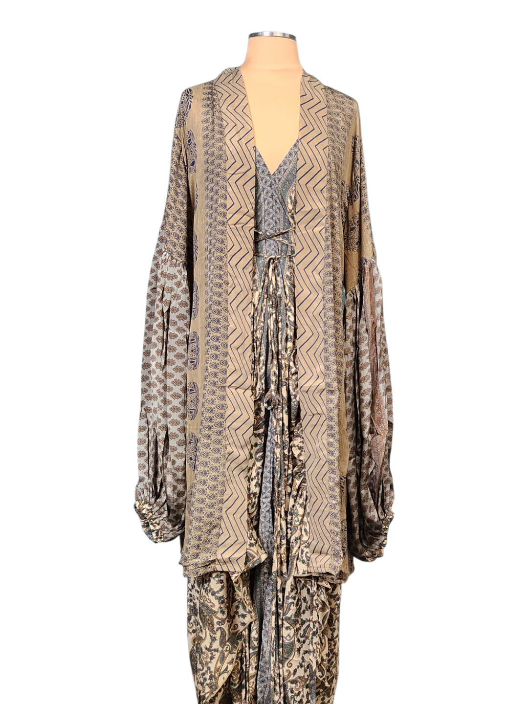 The Desert Dunes Silk Vault Tulip Arm Short Kimono & Point Dress Set-226