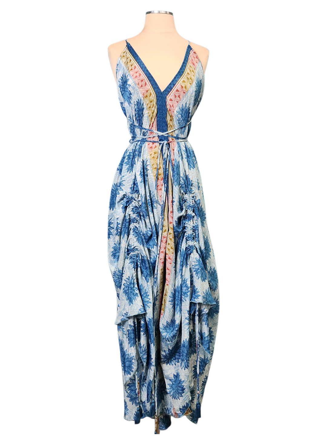The Blue Horizon Silk Vault Tulip Arm Long Kimono & Point Dress Set-234
