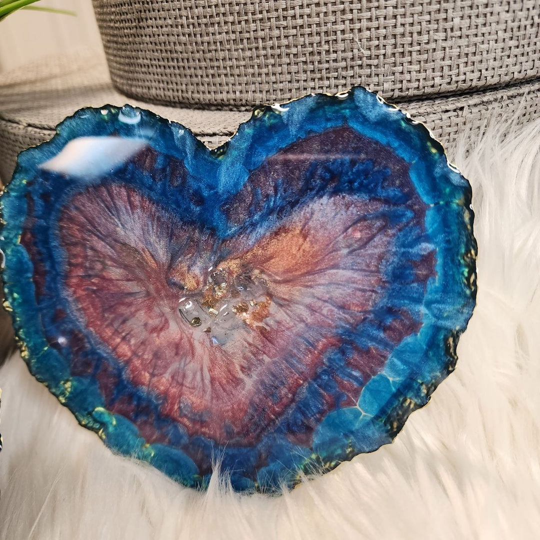 The Tawny Resin Heart Coaster, Candle Holder Set